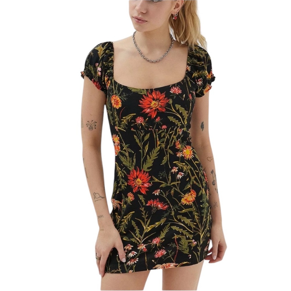 Urban Outfitters UO Ella Mini Dress Black Floral Ruffle Sleeve Bodycon Stretch S